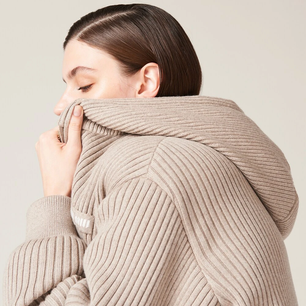 Miu Miu Medium-weight Wool Down Jacket - Image 4