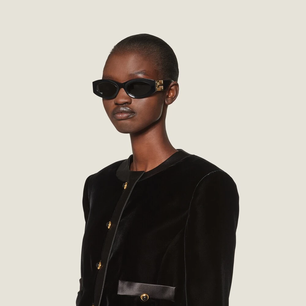 Miu Miu Velvet Single-breasted Jacket - Image 4